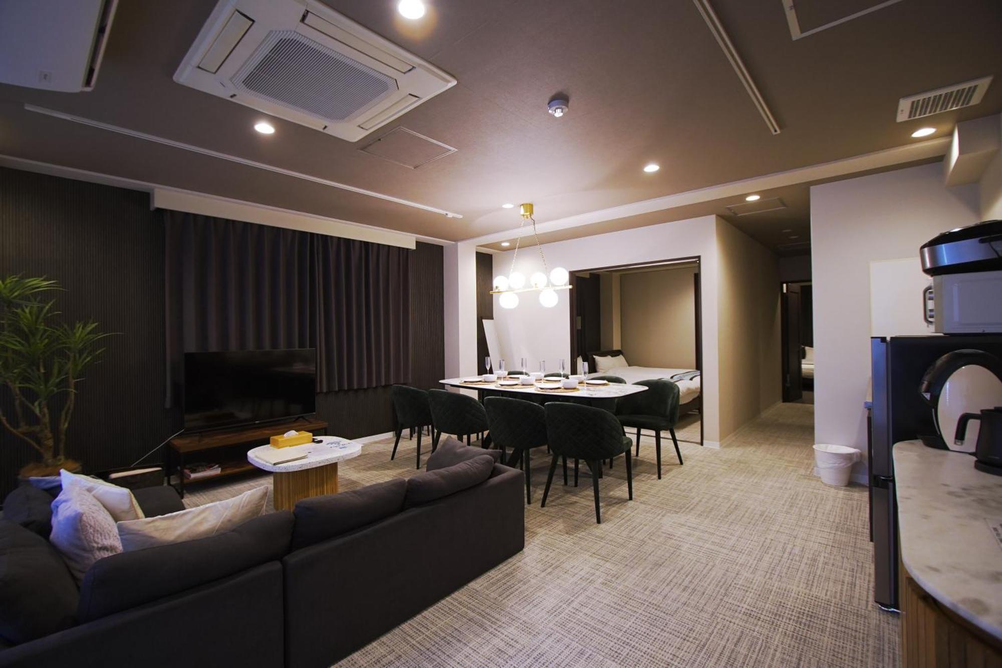 Inove Villa Ōsaka Extérieur photo